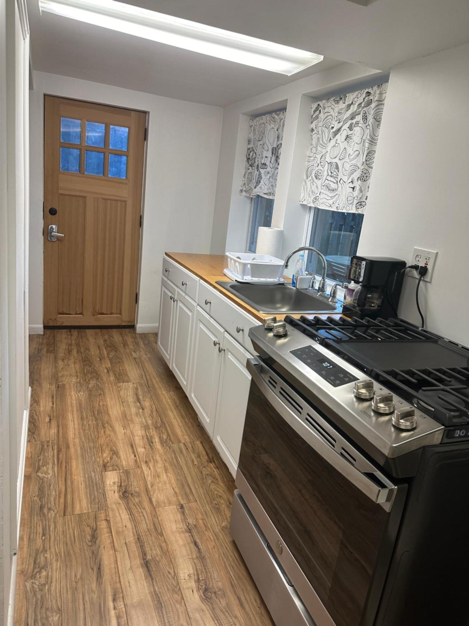 2 Bedroom By Zoo, Metro, Park And Embassies In Forest Hills - Best Location Вашингтон Екстер'єр фото